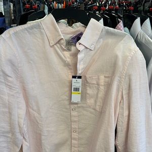 Penguin Men’s Pink Long Sleeve Shirt with a pocket